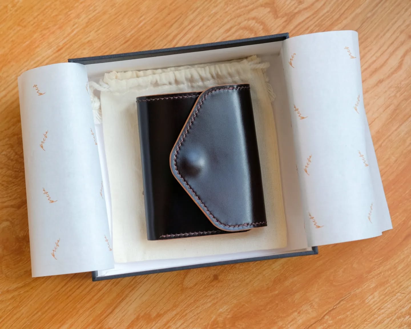 [Pre-order] Signature Trifold Wallet (Shell Cordovan Exterior)